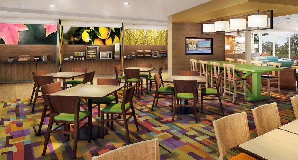 Fairfield Inn & Suites By Marriott Ютика Экстерьер фото